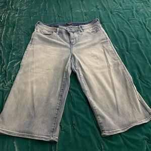 NYDJ Sz 12 wide leg capris